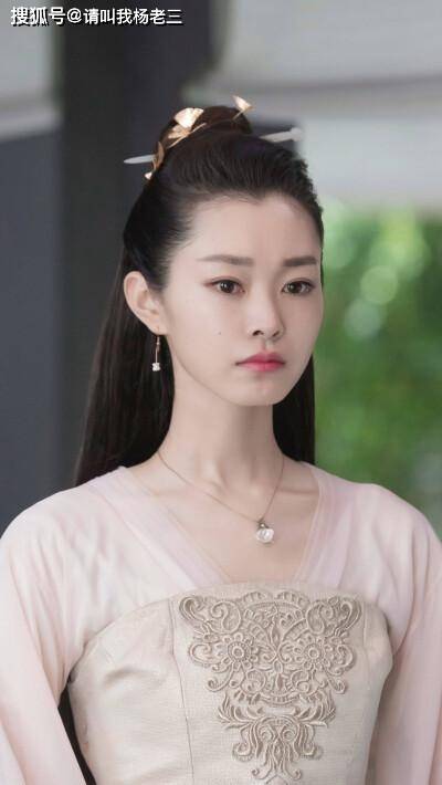 宋轶，以伪装者之名，绽放荧幕之花