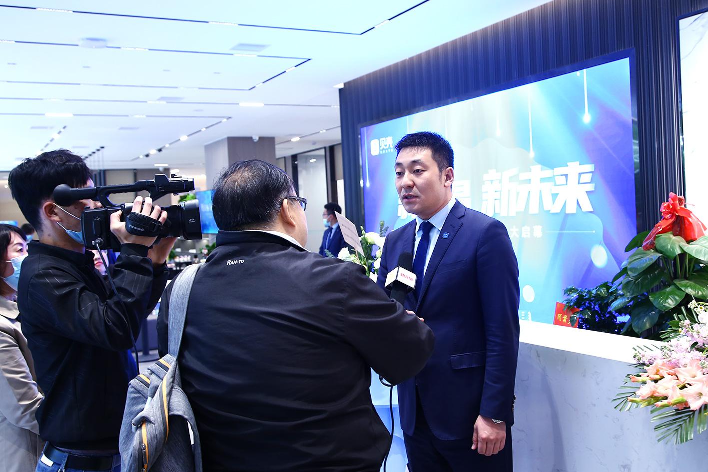 探索人与二手房的和谐共生，从选择到守护的旅程
