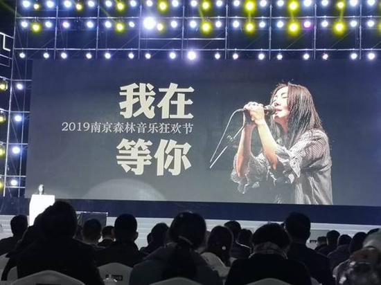 探秘香港最快开奖现场直播结果历史，从传统到现代的华丽转身香港最快开奖现场直播结果历史2023
