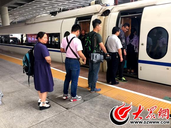 探索双色球2015年最新开奖记录，揭秘中彩秘诀与趋势分析双色球最新开奖记录查询