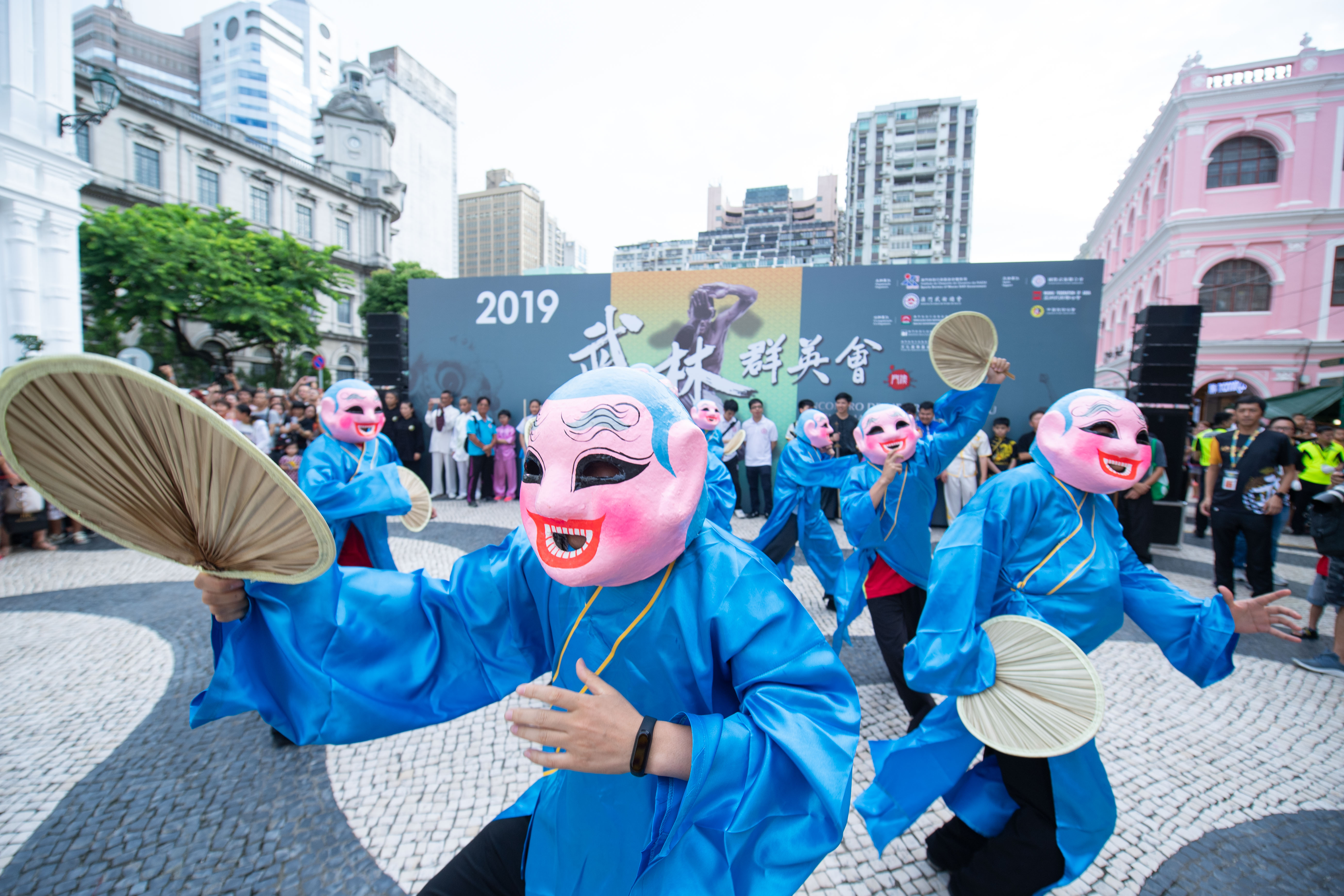 2036年澳门资料大全，探索未来与回顾传统的完美结合（虚构文章）2023澳门资料大全免费群英会