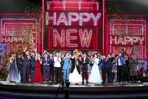 东方卫视203年跨年夜，星光璀璨，共迎新章202东方卫视跨年演唱会节目单